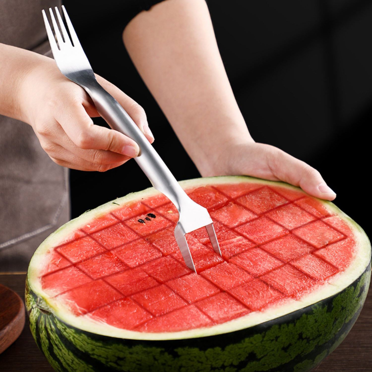 2-in-1 Watermelon Slicer - Multi-Purpose Stainless Steel Fork and Cutter