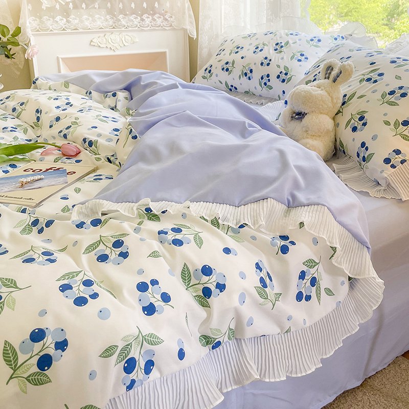 Washed Cotton Floral Four-Piece Quilt Bedding Set