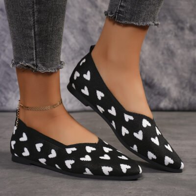 Heart Print Knitted Flats - Comfortable and Stylish Women's Shoes